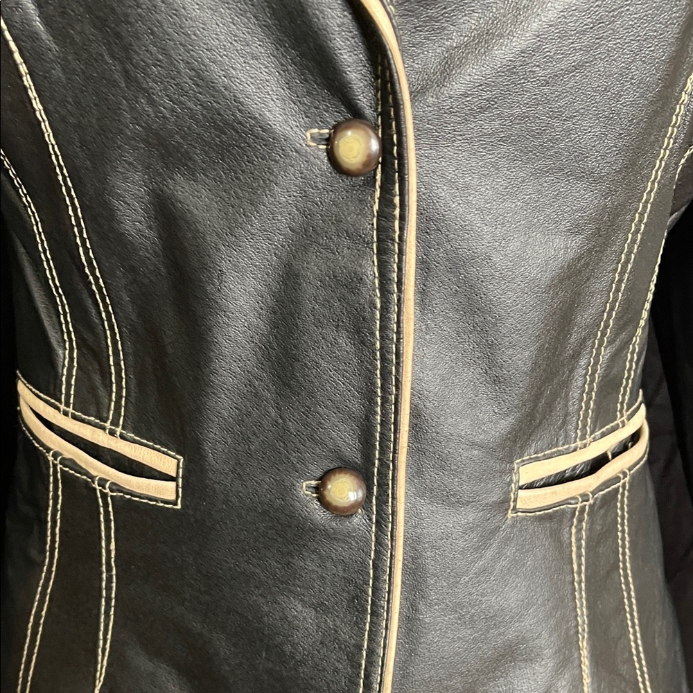 Women's Black Leather Blazer with Contrast Stitching - Picture 4 of 9